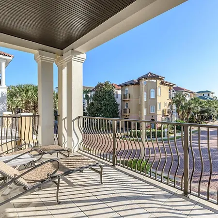 Villa Lavish Escape 4806